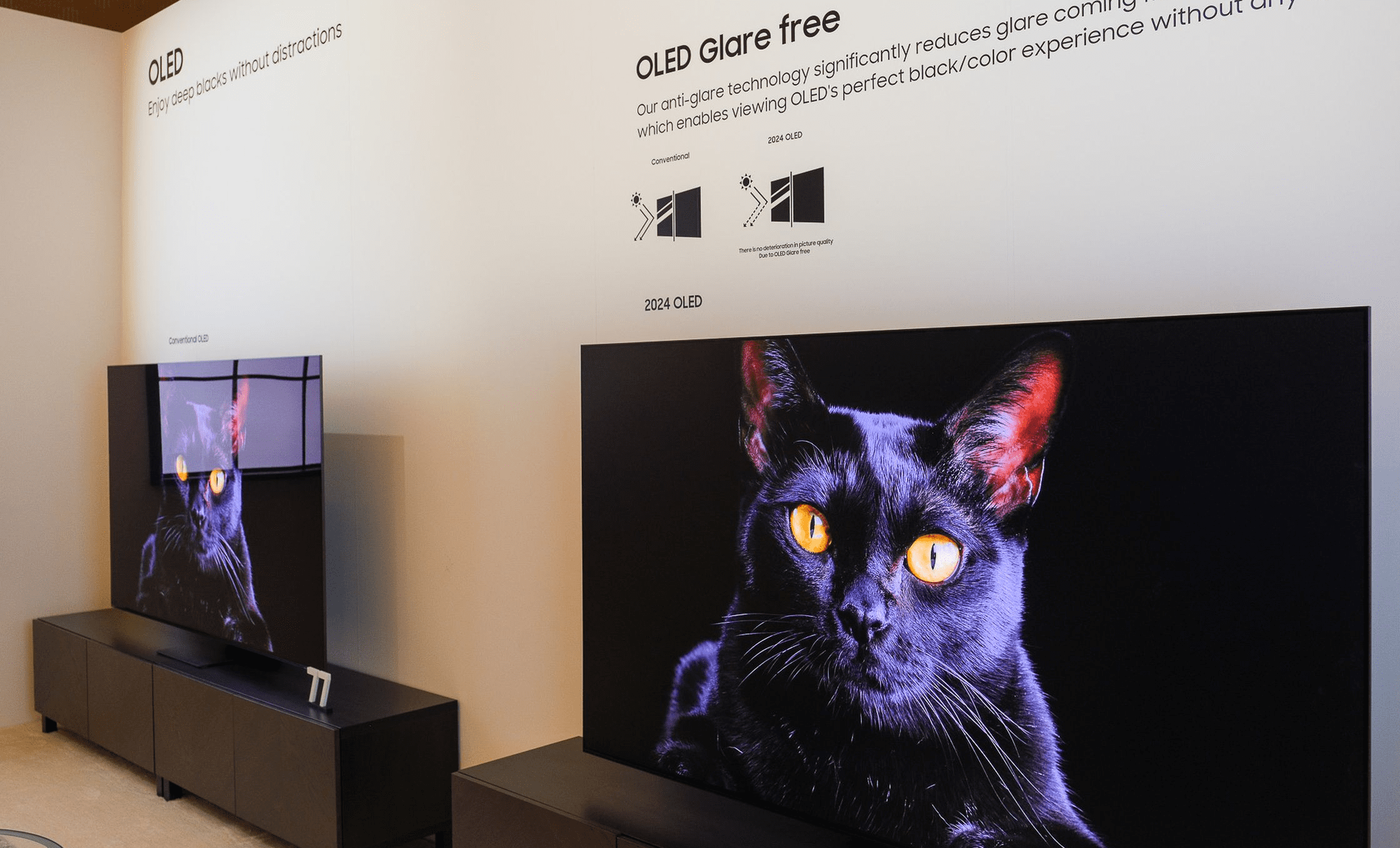 Samsung S95D OLED Sebagai Smart TV Terbaik di Dunia yang Dipamerkan Pada CES 2024, Intip Kecanggihannya?