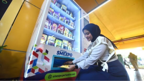 Mendongrak Ekonomi Lokal, BUMN Hadirkan Vending Machine untuk Mendorong Penjualan UMKM