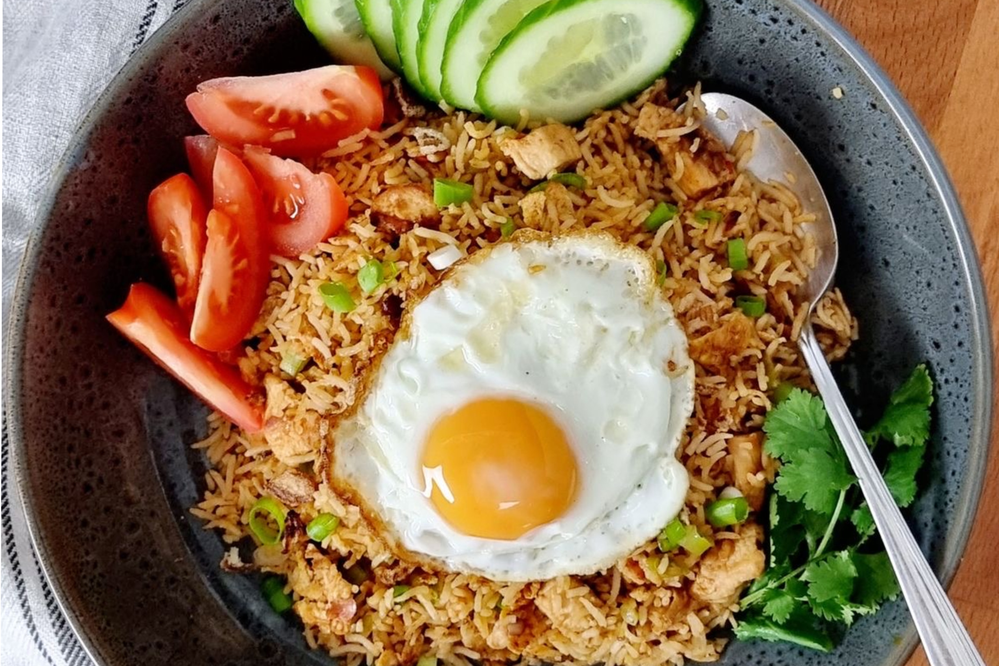 Resep Nasi Goreng Sapi Cabe Ijo ala Solaria, Hidangan Spesial Rumahan Rasa ala Restoran! 