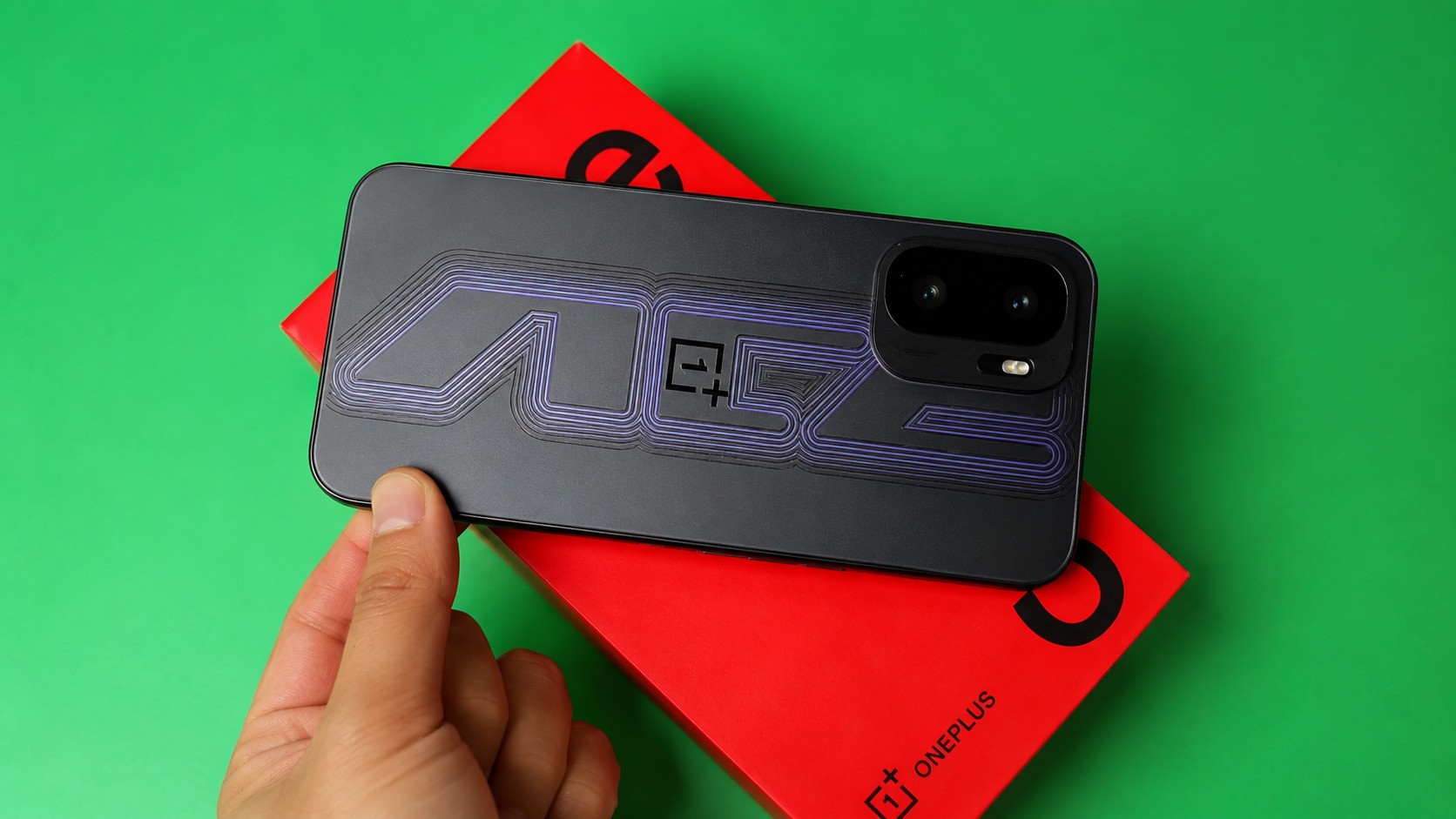 OnePlus Ace 6 Ultra Jadi Penantang HP Gaming, Ini Fitur Unggulannya