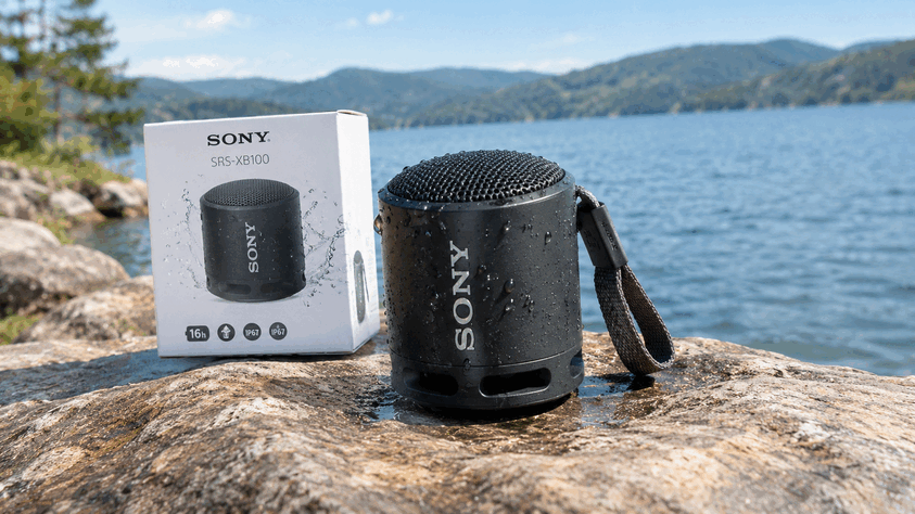 Sony XB100, Speaker Bluetooth Portabel dengan Baterai 16 Jam dan Ketahanan IP67