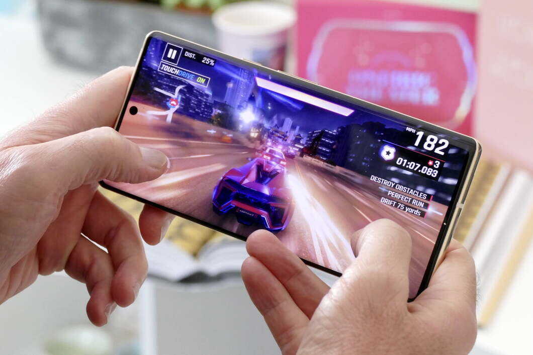 10 Rekomendasi Smartphone Gaming Termurah dan Ter Worth It 2024, Tukar Uang THR dengan HP Ini!