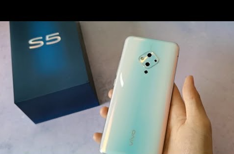 Vivo S5: Smartphone Stylish dengan Kamera Luar Biasa Hasilkan Foto Anti Blur, Cek Harga Juli 2024