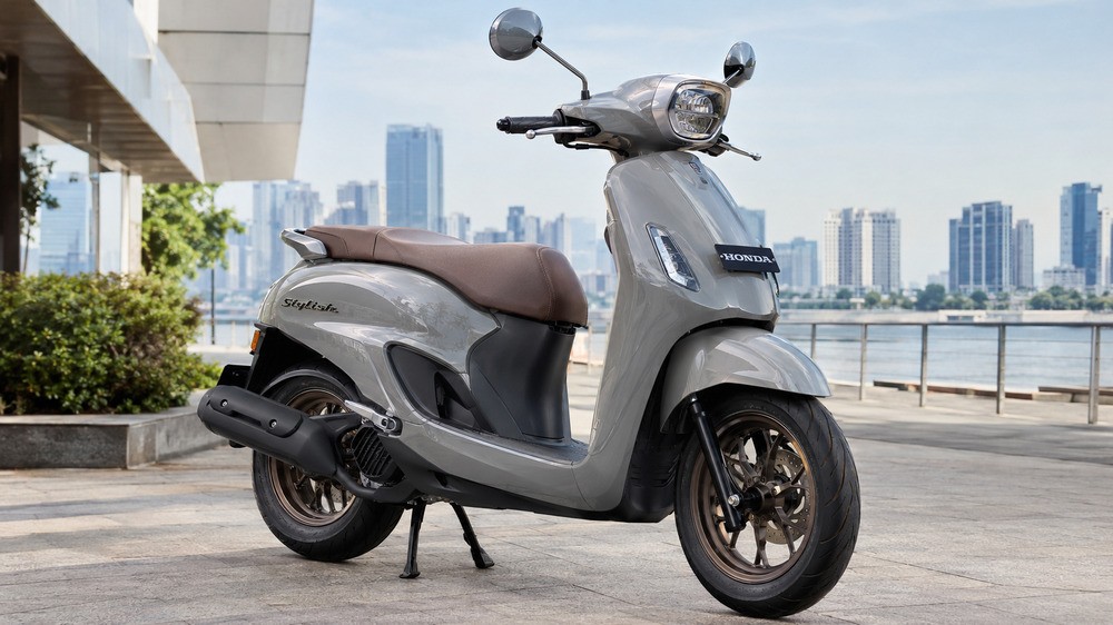 Honda Stylo 160 Terbaru Punya Pilihan Warna Menarik