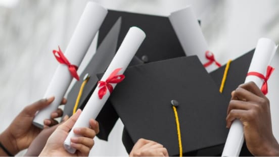 Tanpa TOEFL! Simak Beasiswa Luar Negeri  2024 dengan Proses Pendaftaran dan Syarat yang Mudah