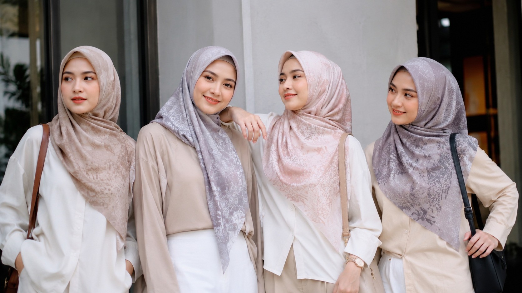 Simpel Tapi Elegan, Hijab Segi Empat Kini Jadi Favorit Generasi Z