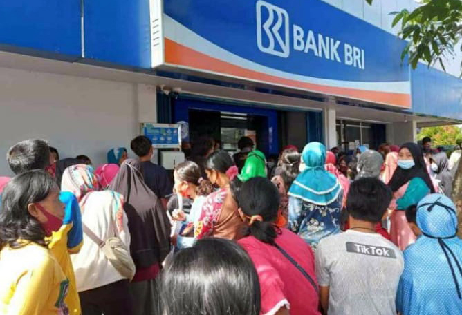 Nasabah Apresiasi Inovasi Digital BRI Lubuklinggau untuk Akses Perbankan Praktis