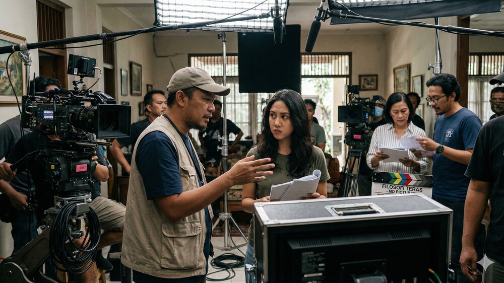 Resmi Diproduksi! MD Pictures Angkat Buku Filosofi Teras Jadi Film Layar Lebar