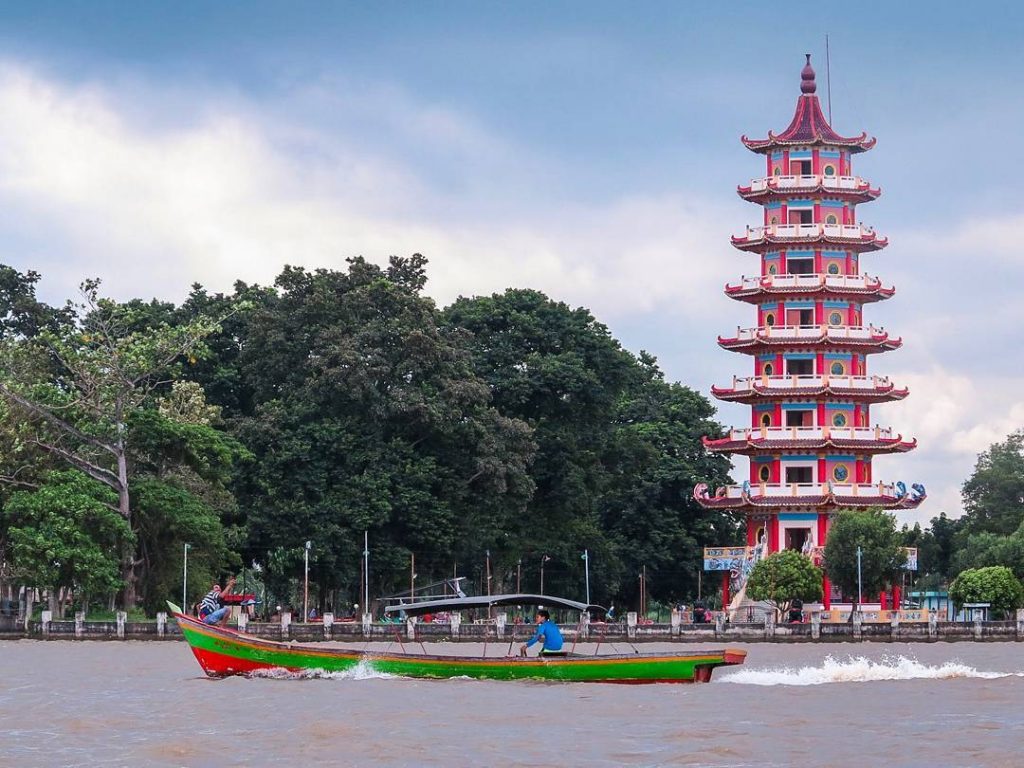 Legenda Keabadian Cinta: Begini Sejarah Cap Go Meh di Pulau Kemaro Palembang 