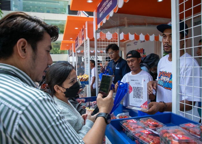 Manisnya Bisnis Stroberi Ciwidey, UMKM Maju Berkat Pemberdayaan BRI