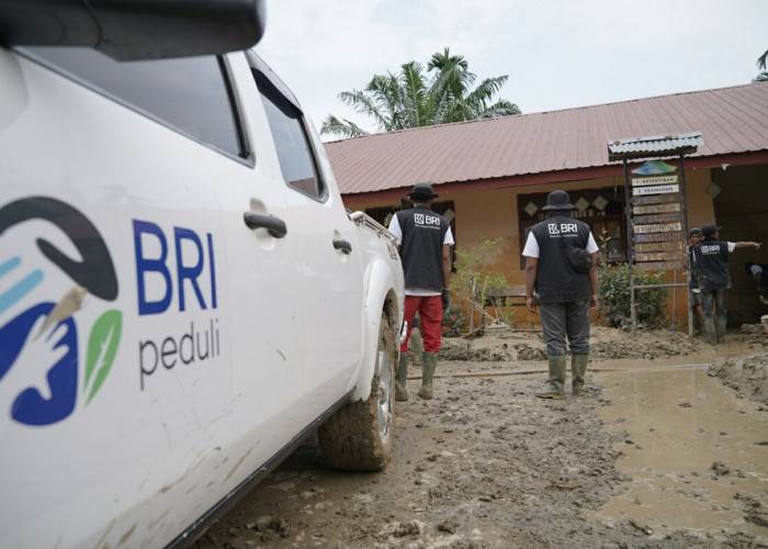 Dukung Pemulihan Pascabencana, Relawan BRI Peduli Terjun Langsung “Bersih-bersih Sekolah” di Aceh Tamiang