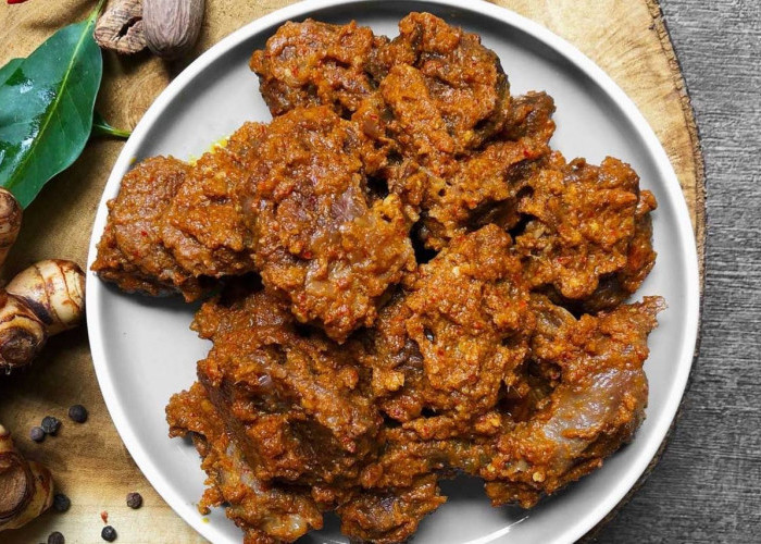 Resep Rendang Khas Indonesia, Hidangan Tradisional yang Wajib Ada di Meja Lebaran!