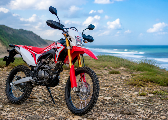 Motor Trail Honda CRF150L 2026, Cek Harga, Mesin hingga Keunggulannya