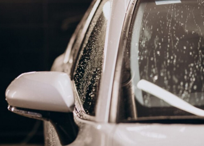 Air Hujan Merusak Mobil! Temukan 12 Cara untuk Merawat Kendaraan di Musim Hujan