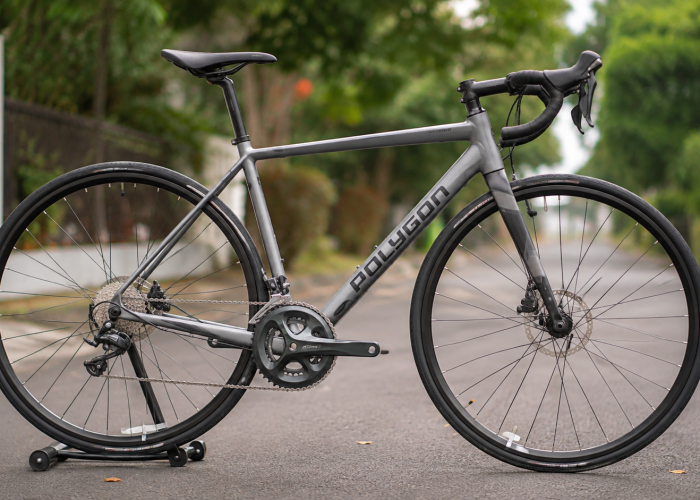 Sepeda Road Bike Polygon Strattos S4, Perpaduan Ringan, Nyaman dan Sporty