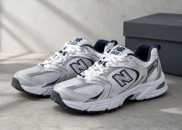New Balance 530 Silver Metallic Jadi Pilihan untuk Tampilan Sporty Modern