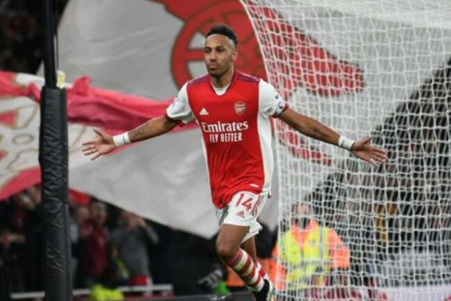 Barcelona Gaet Aubameyang dari Arsenal