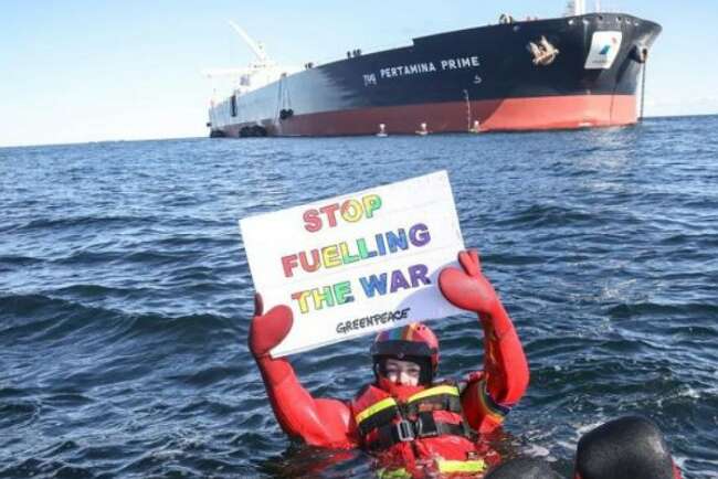 Kapal Pertamina Prime Sempat Diblokade Aktivis Greenpeace di Laut Denmark