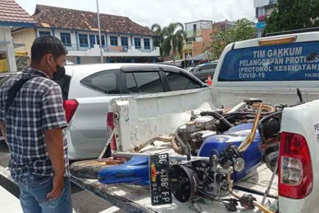 Diduga Korban Tabrakan, Mr X Tewas Tergeletak di Jalan