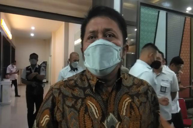 Gejala Ringan, yang Kena Kebanyakan Sudah Vaksin Dua Kali