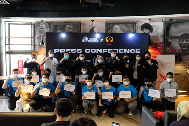 Kembangkan Pendidikan E-Sports di Tanah Air