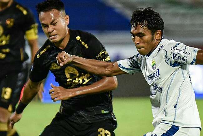 Ini Klasemen Terbaru Liga 1 Usai Persebaya vs Persib Berakhir Imbang