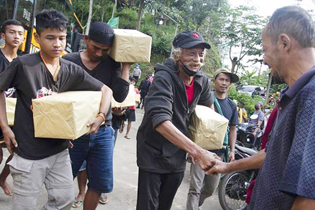 Dapat Sembako, 66 Warga Desa Wadas Akhirnya Dibebaskan Polisi