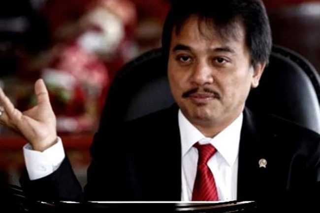 Roy Suryo Tak Bawa Bukti Lapor, Locus ‘Gonggongan Anjing’ di Pekan Baru