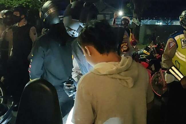 Patroli Hunting Antisipasi Tawuran dan Kelompok Remaja Kumpul Rombongan