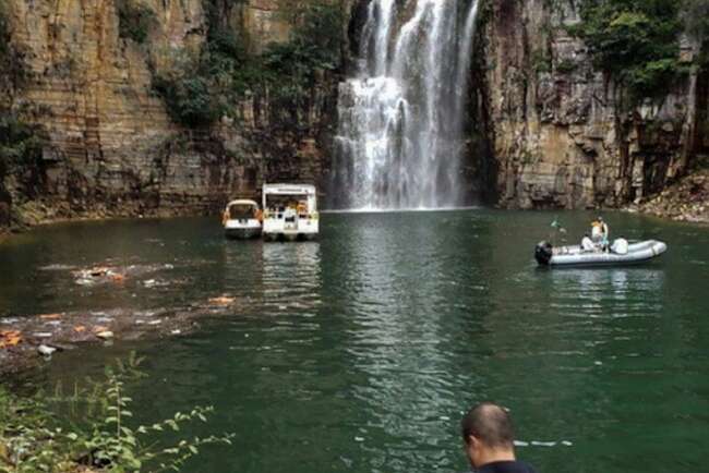 Tebing Runtuh dan Menimpa Perahu, Tujuh Orang Tewas