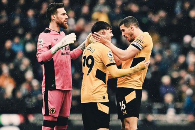 Tottenham Makin Merana, Kalah Lawan Wolves 0-2