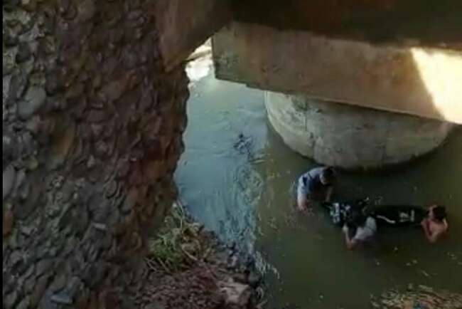 Lubang Jembatan Pulau Mas Makan Korban