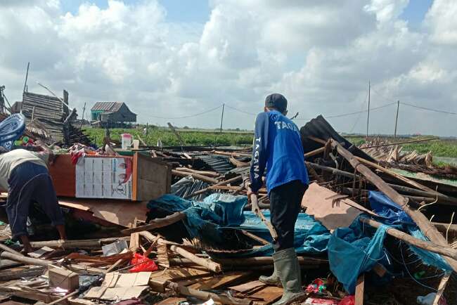 30 Rumah di Pemulutan Selatan Porak Poranda Dihantam Puting Beliung