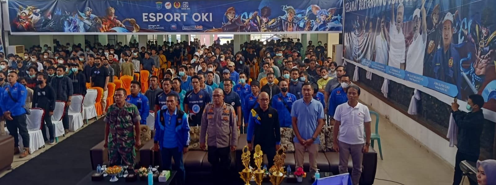 890 Player Adu Skill Rebutan Trophy Alki Iskandar, Turnamen Mobile Legend