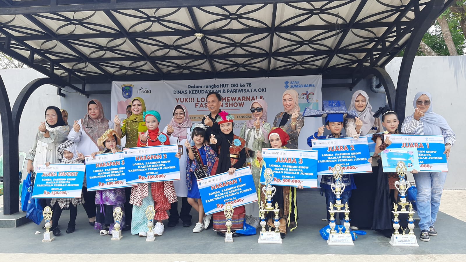 Pelajar TK dan SD Antusias Ikuti Lomba Fashion Show dan Mewarnai