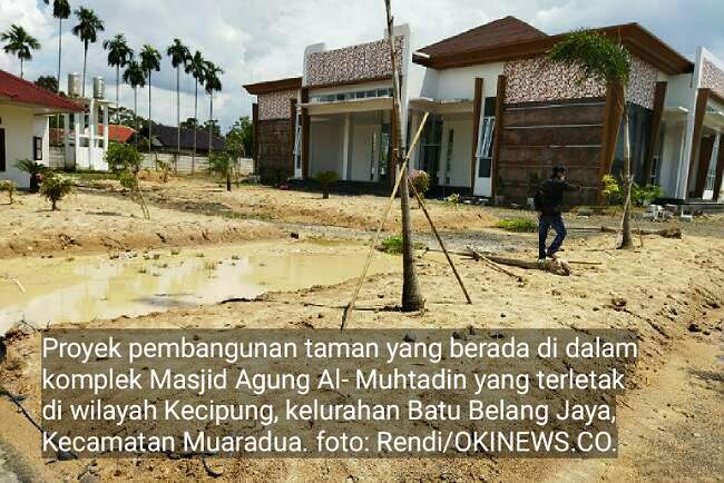 Proyek Taman Masjid Agung Terkesan “Asal Jadi”