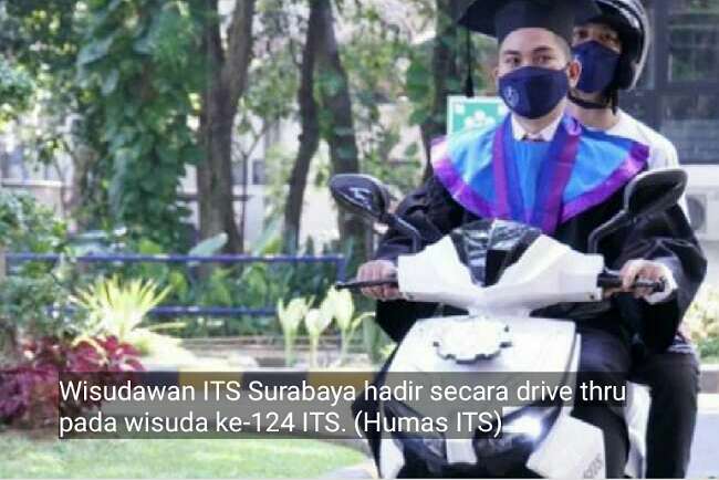 Menengok Wisuda Ala Drive Thru di  Institut Teknologi Sepuluh Nopember