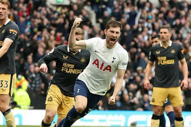 Pesta Gol ke Gawang Newcastle, Spurs Tembus 4 Besar