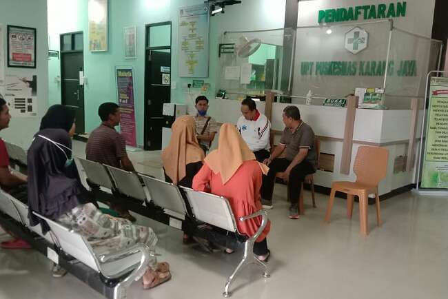 Puskesmas Karang Jaya Jadi Sorotan Warga