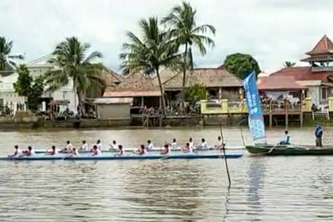 Lomba Perahu Bidar Tradisional Diikuti 41 Peserta