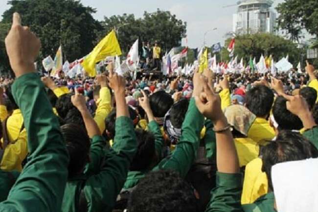 BEM Seluruh Indonesia Siap Demo di Istana, Tagar RakyatBersamaMahasiswa Trending di Twitter