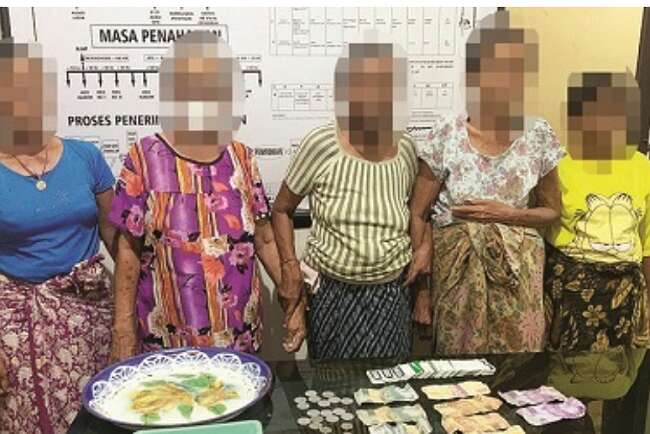 Main Judi, 5 Nenek-nenek Akhirnya Diamankan ke Polsek Lingsar