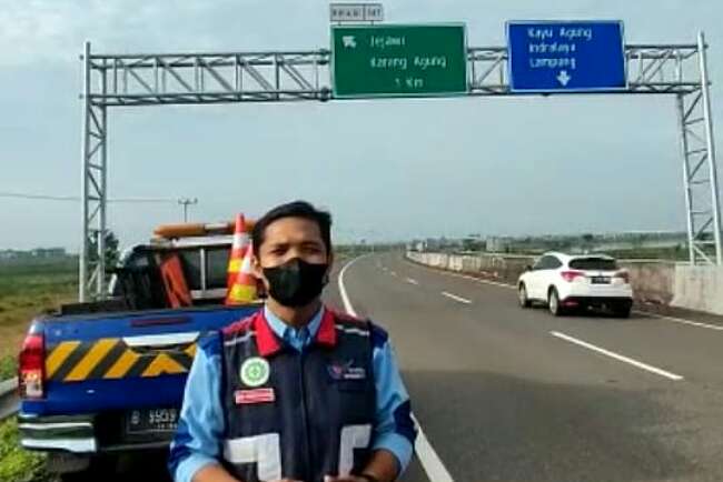 20.871 Kendaraan Melintas pada Puncak Arus Balik di Tol Palembang – Kayuagung