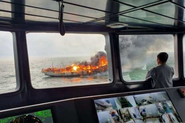 Kapal KLM Bintang Surya Terbakar di Selat Malaka, Begini Kondisi 18 ABK