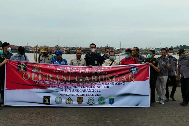 Pengawasan Orang Asing di OKI Rutin Per Enam Bulan