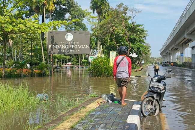 Banjir di Tambak RM Pindang Pegagan, Memikat ‘Mancing Mania’ Lokal