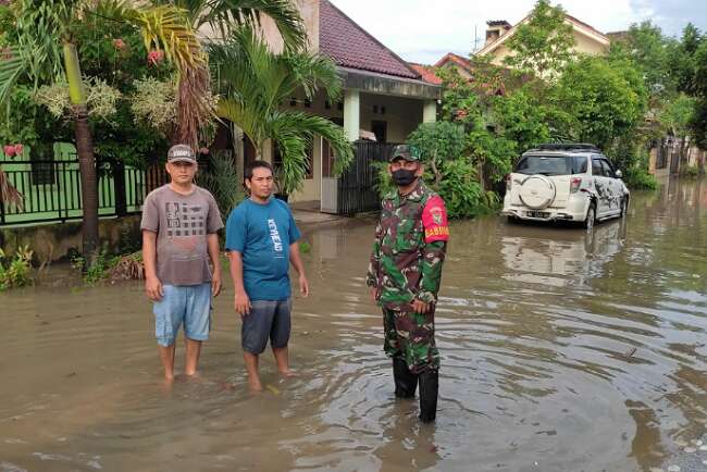 Sungai Tak Berfungsi, Tiga Perumahan di Sukawinatan Terdampak Banjir