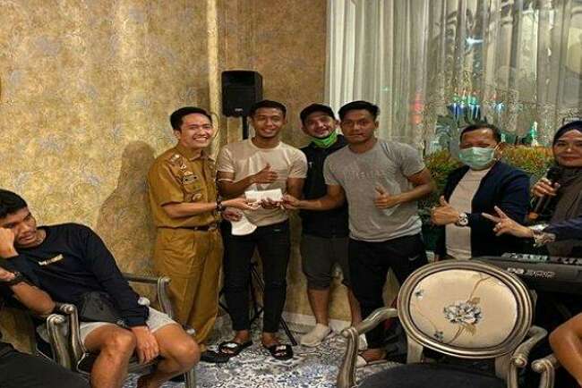 Gagal Masuk 16 Besar, Ratu Dewa Tetap Cairkan Bonus PS Palembang