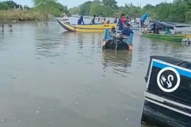 Menjala Ikan, Warga Sungai Menang Diseret Buaya