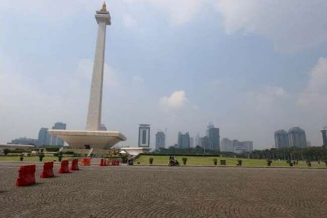 Monas Sudah Dibuka, tapi Untuk ke Puncak Masih Tutup